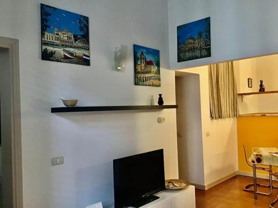 Appartamento Alessandro Al Porto Palermo Exterior photo